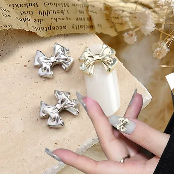 20 buah Paduan Busur Hiasan Kuku Perhiasan Emas Perak Dekorasi Kuku Bagian Dekorasi Kuku Simpul Busur Logam Aksesori Manikur Berlian Imitasi 3D